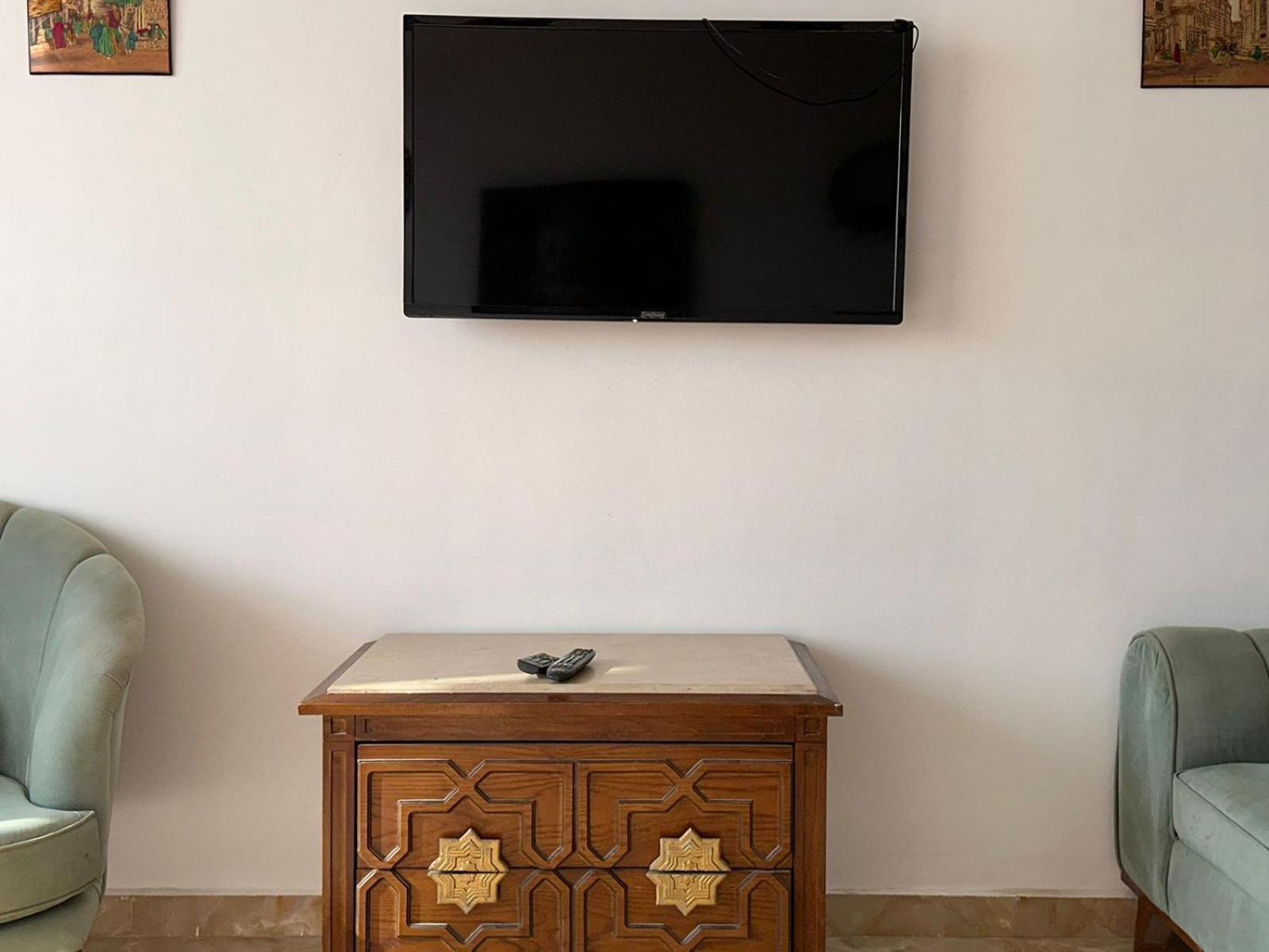 Kafret el-Gabal Full Pyramids View Apartment With Balcony For 8 P מראה חיצוני תמונה