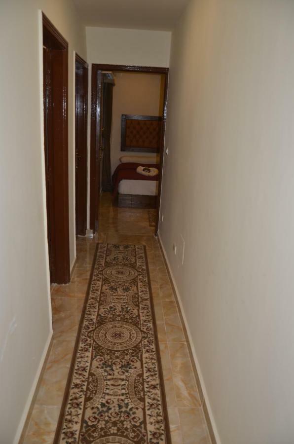 Kafret el-Gabal Full Pyramids View Apartment With Balcony For 8 P מראה חיצוני תמונה